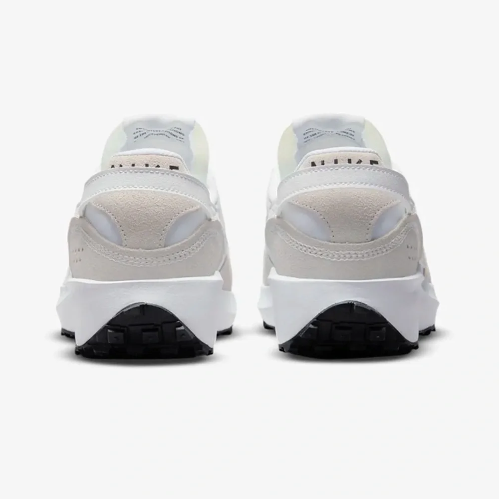 NIB Nike Waffle Debut Trainers Women’s 6.5 - Picture 8 of 15